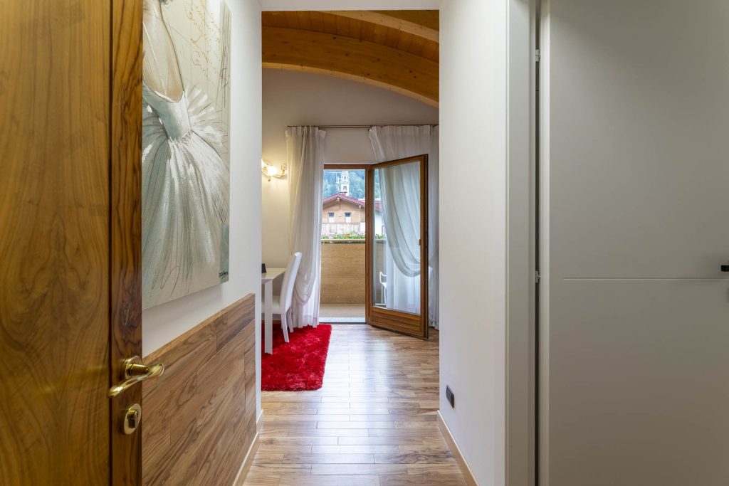 olympic-palace-hotel-suite-margherita-ingresso